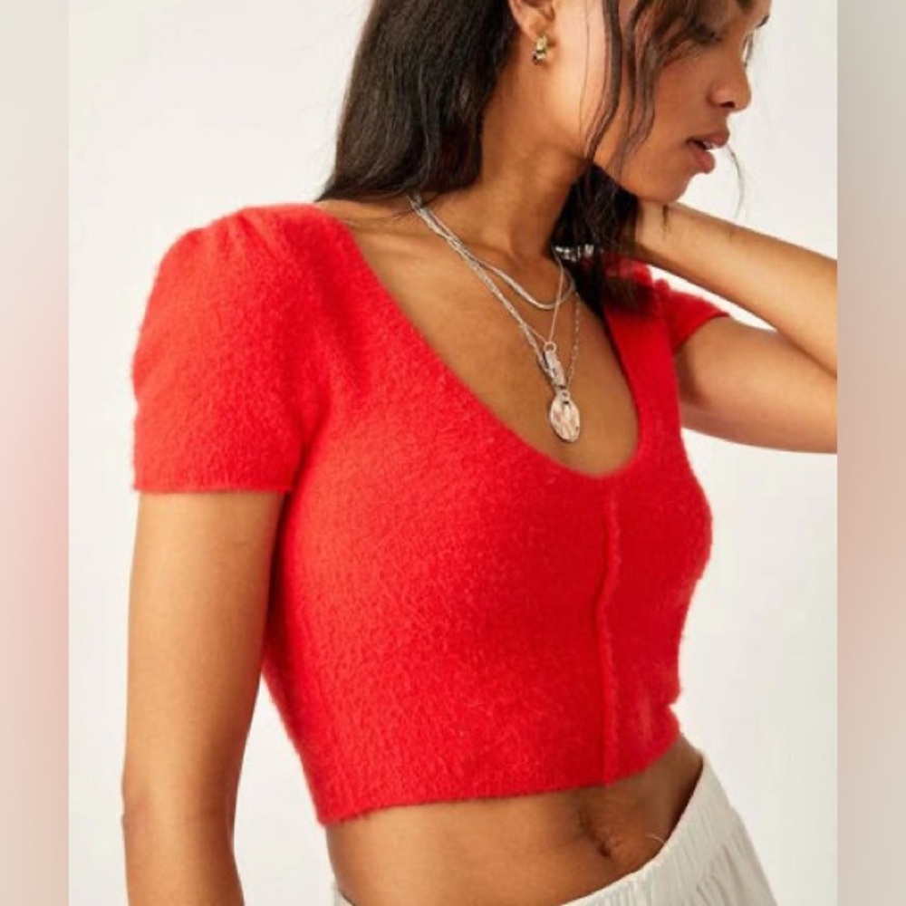 Free people keep me warm crop sweater sz M